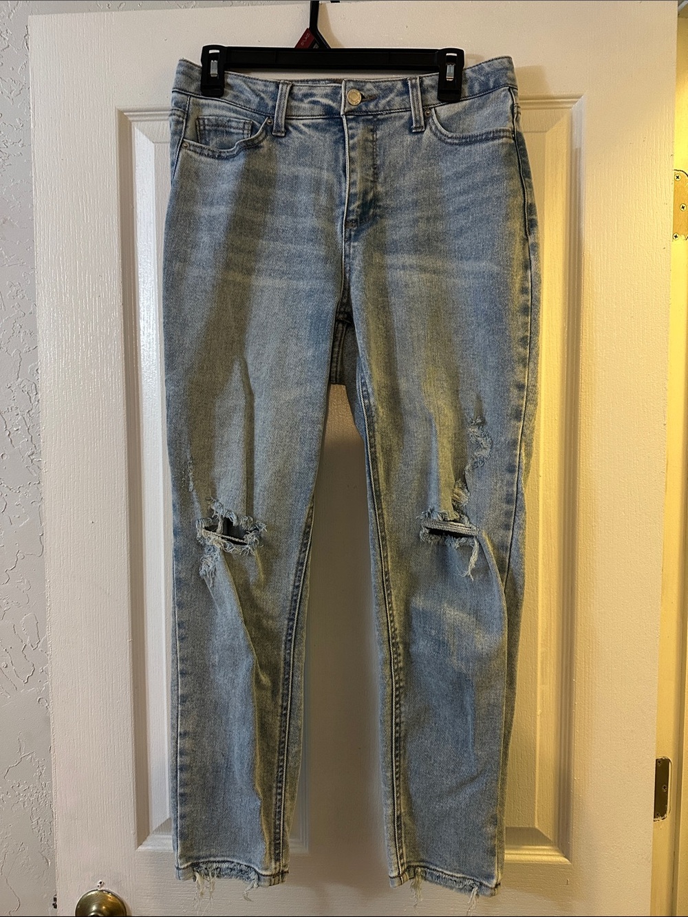Time and Tru Light Blue Straight Leg Distressed Jeans